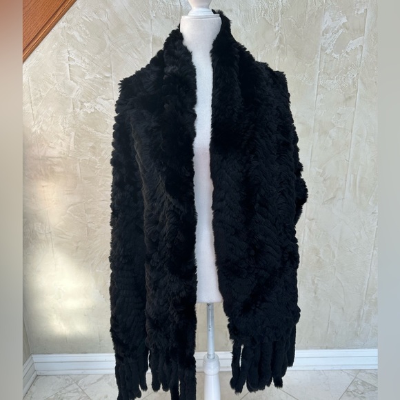 NWT Black Rabbit Cape 180 x 50" - Picture 1 of 7